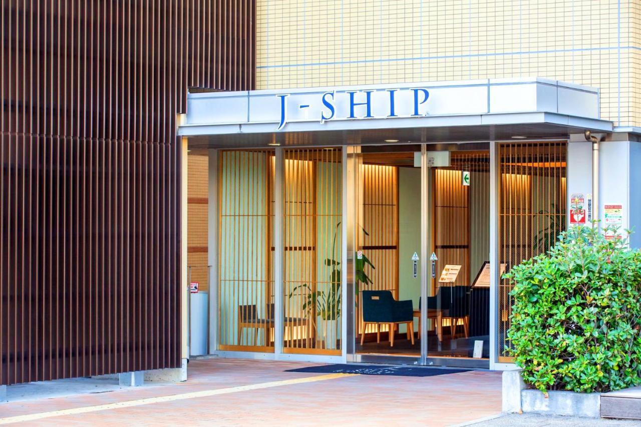 Cabin & Capsule Hotel J-Ship Osaka Namba Exterior photo