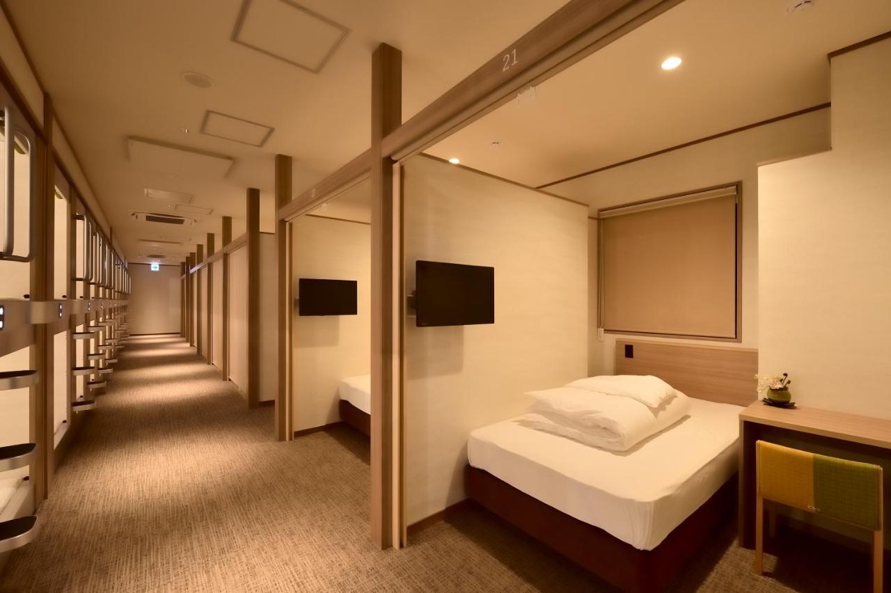 Cabin & Capsule Hotel J-Ship Osaka Namba Exterior photo