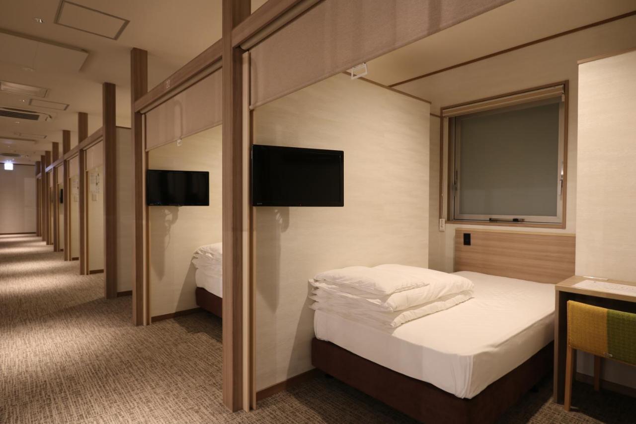 Cabin & Capsule Hotel J-Ship Osaka Namba Exterior photo