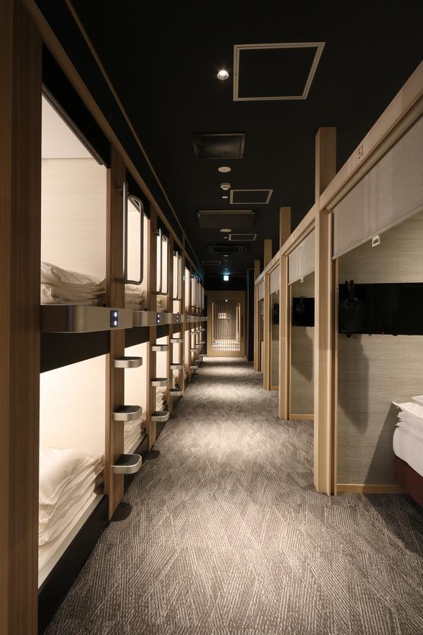 Cabin & Capsule Hotel J-Ship Osaka Namba Exterior photo