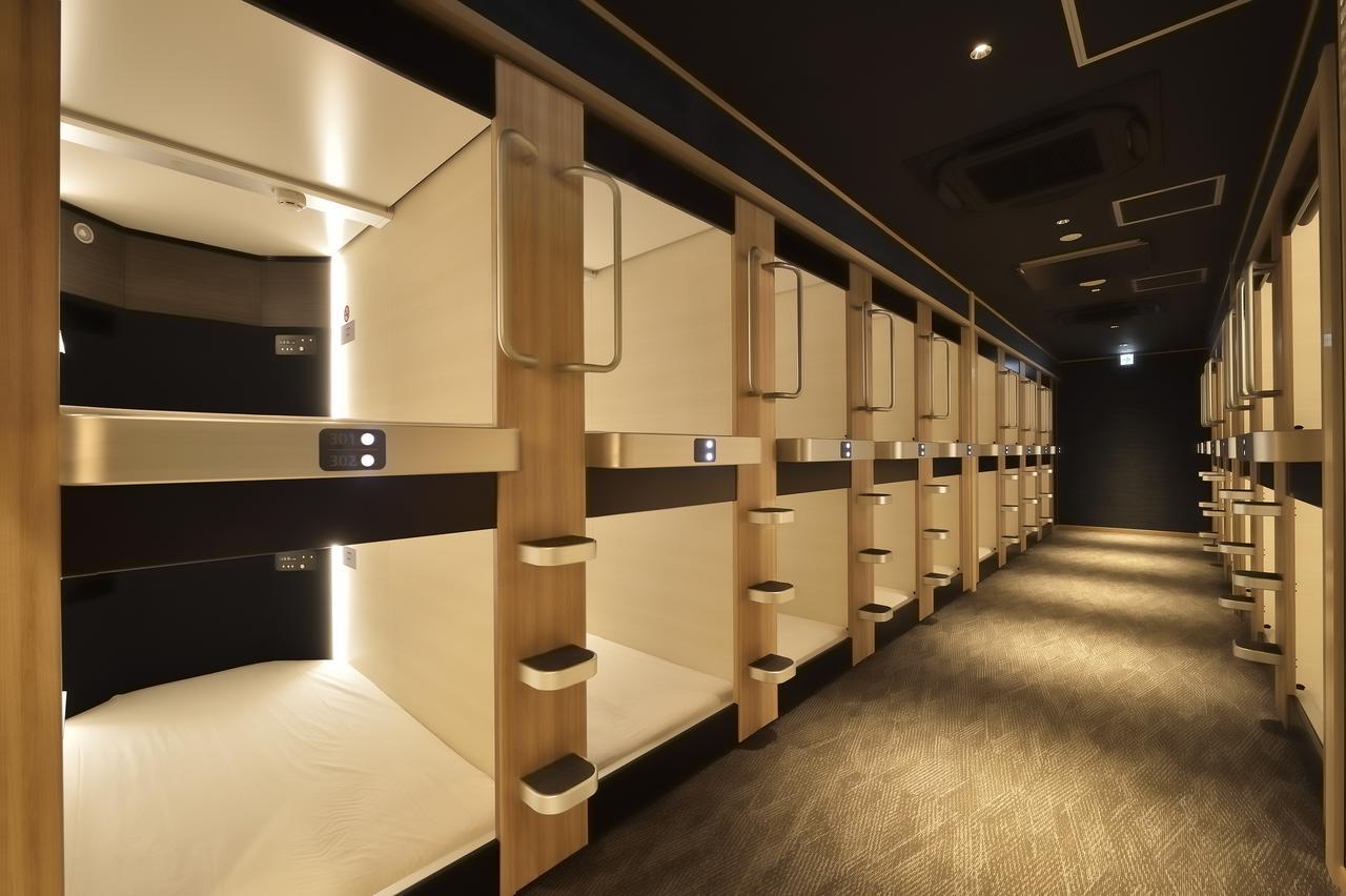 Cabin & Capsule Hotel J-Ship Osaka Namba Exterior photo