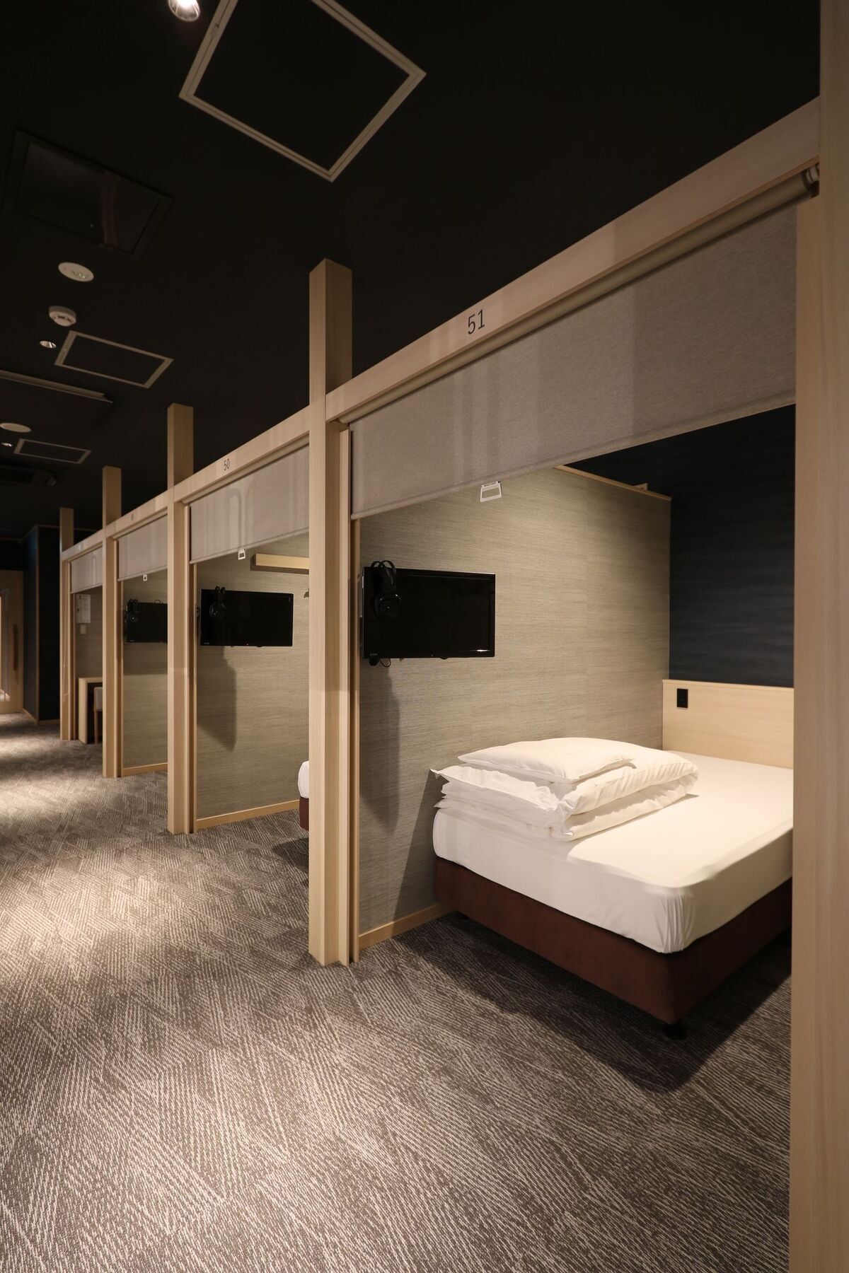 Cabin & Capsule Hotel J-Ship Osaka Namba Exterior photo